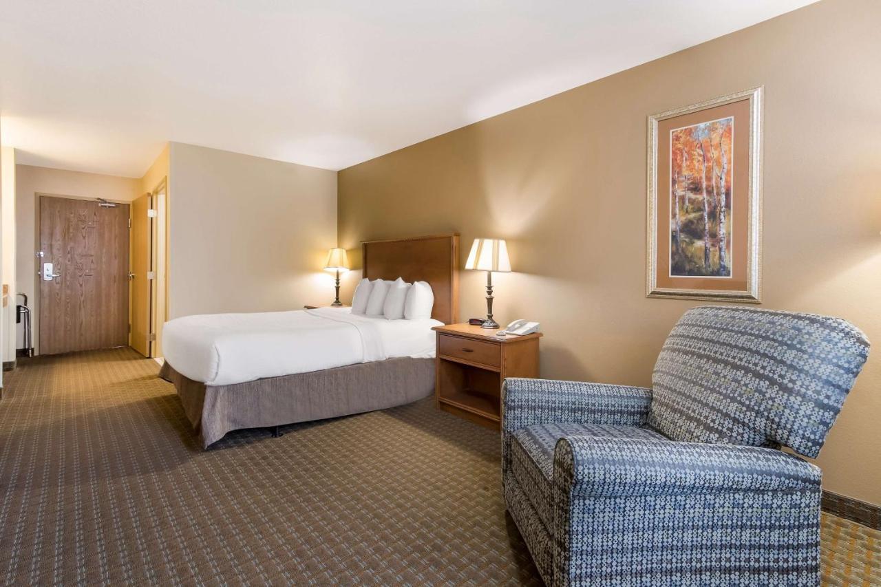 Best Western Empire Towers Sioux Falls Eksteriør billede